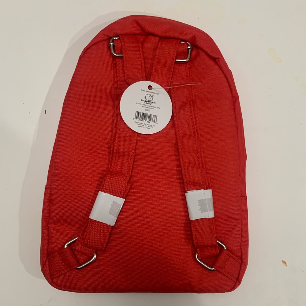 Mini Hello Kitty Backpack - Picture 7 of 7